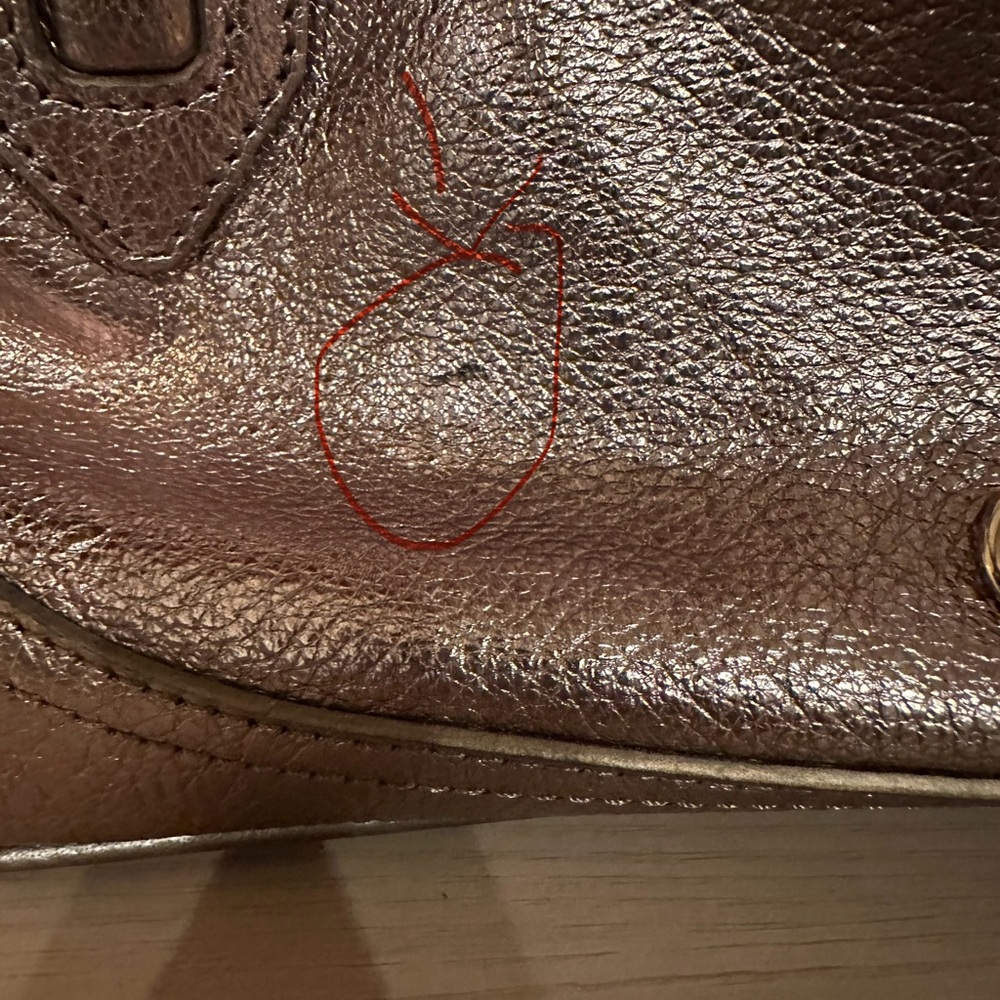 Burberry Metallic Leather Drawstring Satchel Bag … - image 3